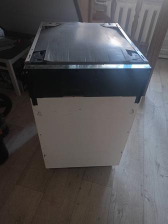 Продам посудомоечную машину