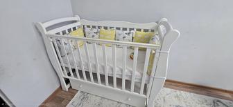 детский манеж (кроватка)