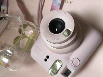 Срочно продам Фотокамера моментальной печати Fujifilm Instax Mini 12