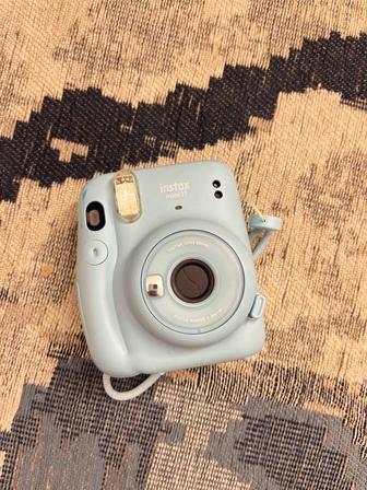 Продам instax