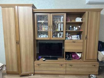 Продам/отдам шкаф для гостиной