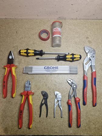 Услуги электрика сантехника