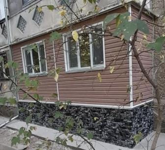 Наружный фасад сделать на первом этаже