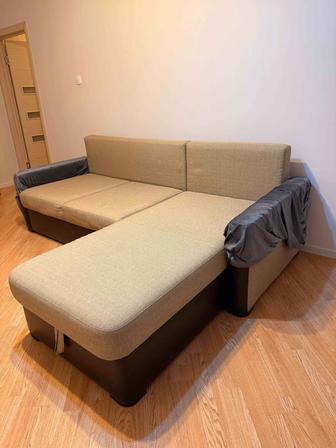 Диван, пуф в подарок 2 тумбочки