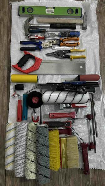 Инстументы для дома молоток