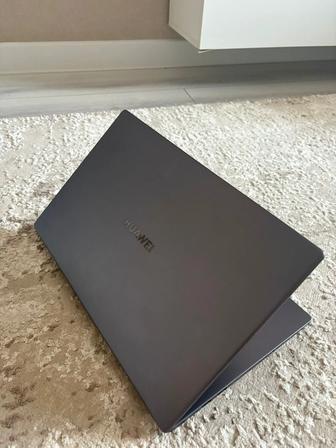 Ноутбук Huawei