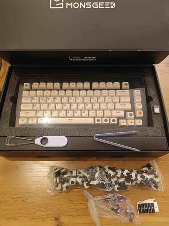 Клавиатура MonsGeek M1W Кастом под тихий тайпинг
