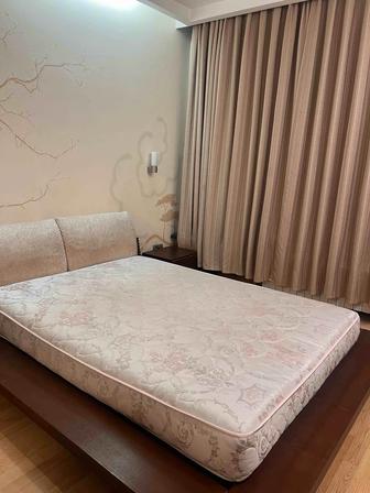 Кровать с тумбочкой