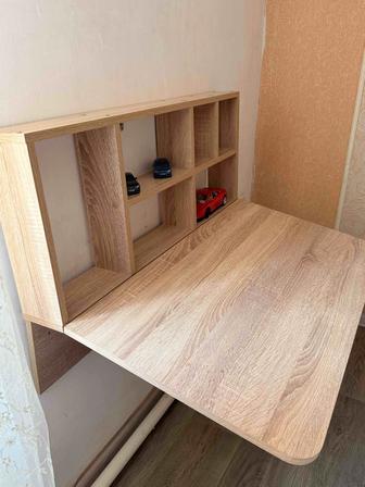 Настенный столик