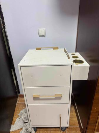 Продаю помощник для парикмахера