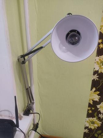 Лампа , светильник