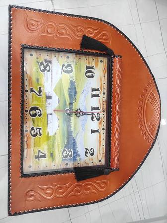 Настенные часы в национальном стиле (новые)