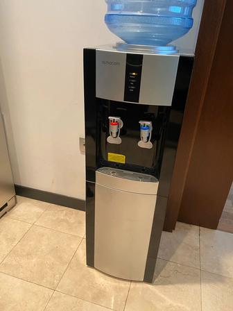 Продам кулер для воды