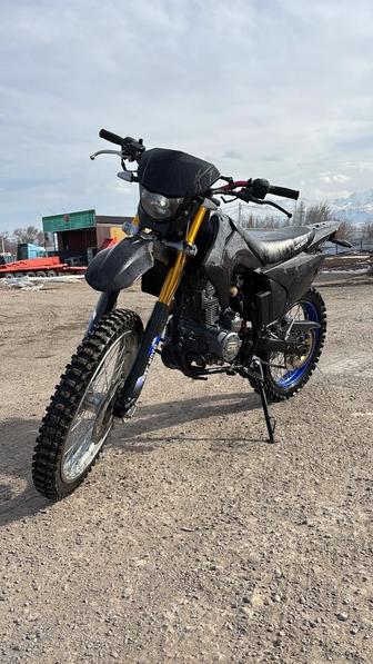 Эндуро 250 кубов