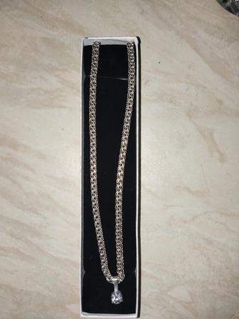 Продам серебряную цепочку