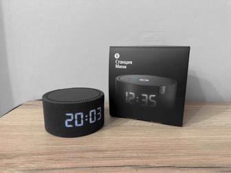 Продам Яндекс станцию мини с часами