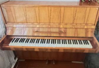 Продам пианино