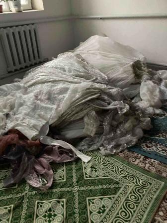 Свадебный платье