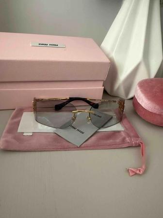 Очки Miu Miu