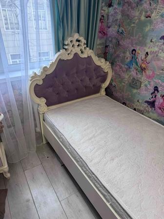 Продам комплект детской мебели Маркиза для девочки