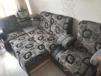диван и кресло