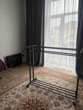 Вешалка железная