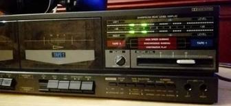 Срочно. SHARP кассетная дека 1988 год.