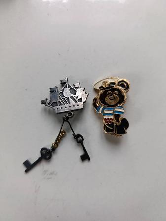 Значок брошь из СССР винтаж редкая