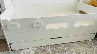 Кровать детская с ящиком