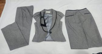 Костюм тройка