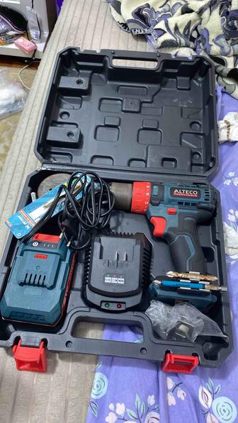 Шуруповерт