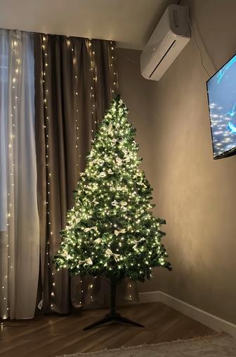 Елка искусственная 210 см