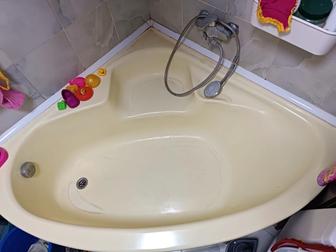 Ванная угловая акриловая