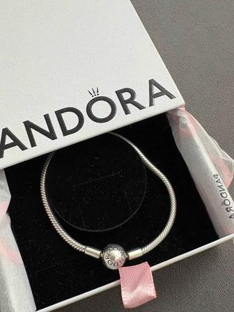 Продам оригинал браслет PANDORA