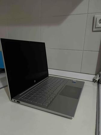 Ноутбук HP Pavilion 14-dv0008ur