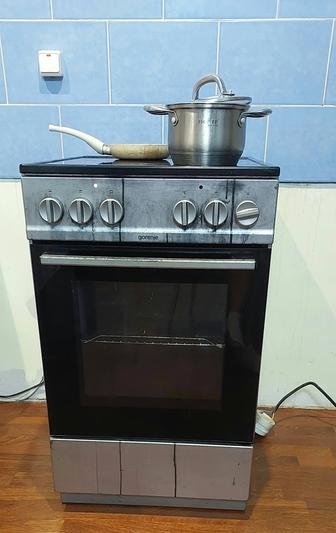 Продам электроплиту