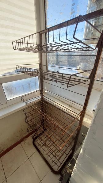 Стеллаж для магазина