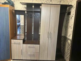 Продам прихожую