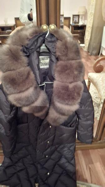 Пуховик черный