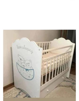 Продам детскую кроватку