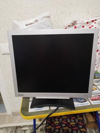 Продам монитор BenQ FP71G