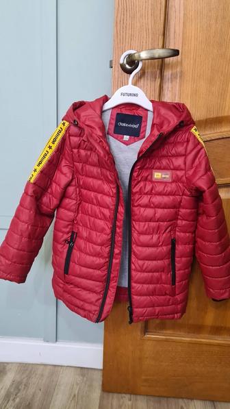 Куртка осенняя для девочек 122см