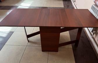 Срочно продается расскладной стол!
