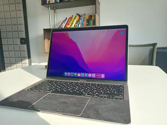 Macbook air 13 M1 16/256 Space Gray