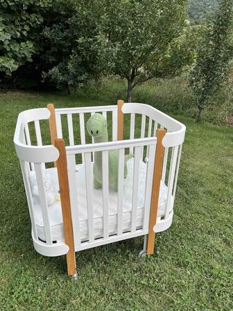 Продается кроватка-трансформер MOMMY LUX.