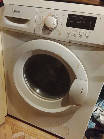 Продам стиральную машинку