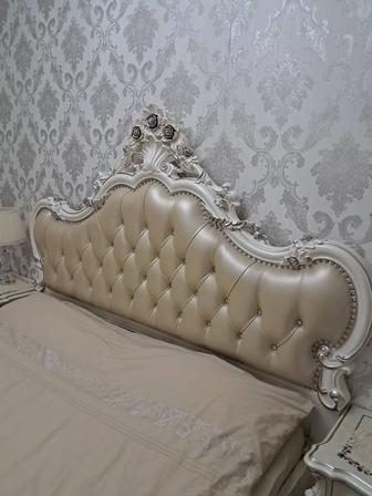 Продам спальный гарнитур