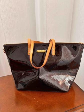 Продам сумку оригинал Louis Vuitton