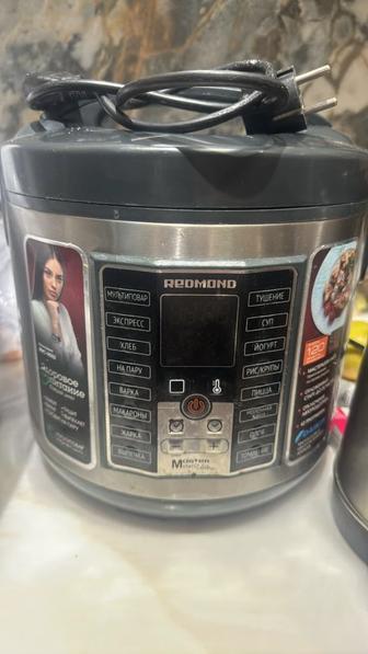 Мультиварка redmond