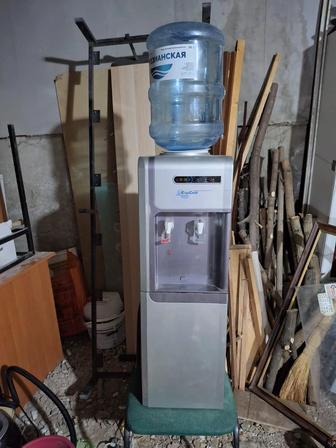 Диспенсер для воды